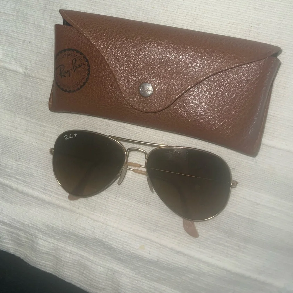 Matte Gold Aviators - Picture 3 of 4